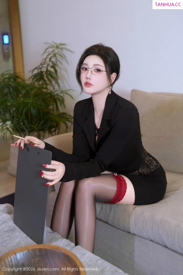 [XiuRen]高清写真图 2026.01.14 No.11230 杨晨晨. 金属情趣内衣
